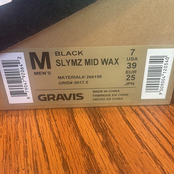 Gravies men’s black Slymz Mid Wax size 7 water resistant skate shoe new in box. - Picture 8 of 12